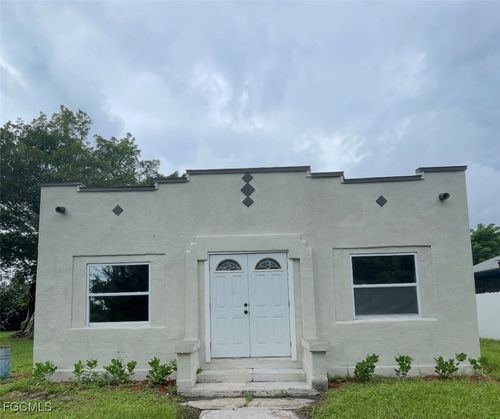 466 Wilma Ave, Fort Myers, FL, 33905-3436 | Card Image
