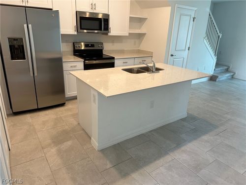 14314 Oviedo Pl, FORT MYERS, FL, 33905-5763 | Card Image