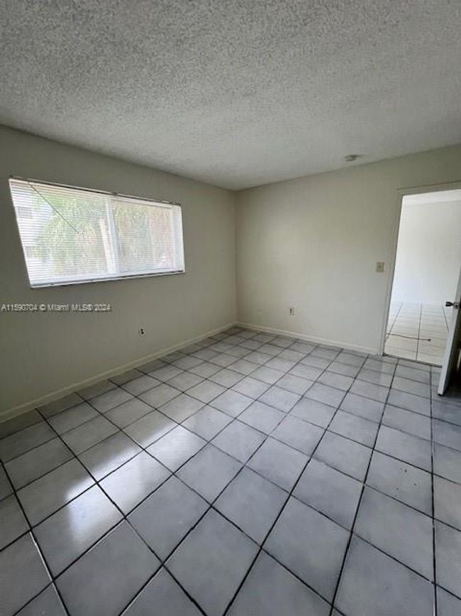 210-B - 11307 Sw 200th St, Condo with 2 bedrooms, 2 bathrooms and null parking in Miami FL | Image 9