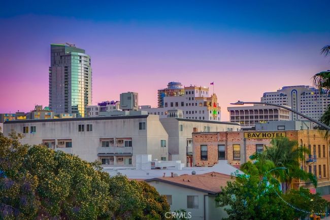 395 E 4th #41 Street, Condo with 2 bedrooms, 2 bathrooms and 2 parking in Long Beach CA | Image 44