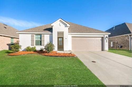 7759 Joe Lynn Trl, Denham Springs, LA, 70726-1236 | Card Image