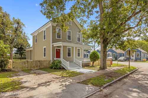 514 C St, New Bern, NC, 28560-3104 | Card Image