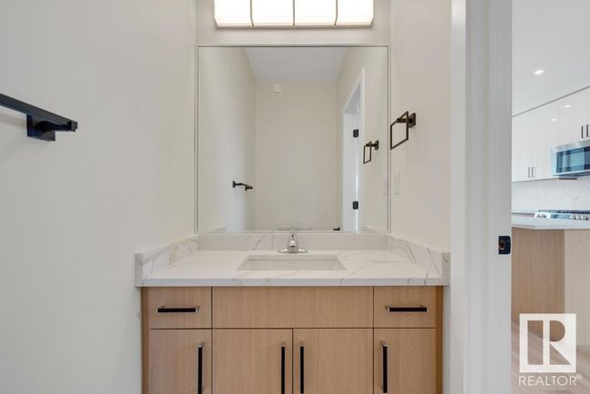 8713 149 St Nw, House other with 5 bedrooms, 4 bathrooms and null parking in Edmonton AB | Image 12