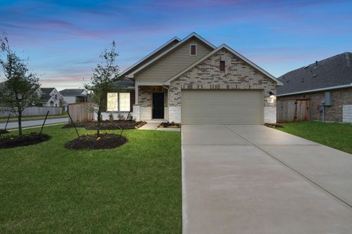 2734 San Bernard Dr, Fresno, TX, 77545-2319 | Card Image