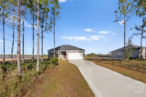 1611 Arnold Dr Se, Allenhurst, GA, 31301-5353 | Card Image