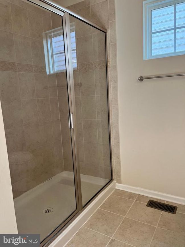 26 Tollerton Trl, House other with 3 bedrooms, 3 bathrooms and null parking in Falling Waters WV | Image 36