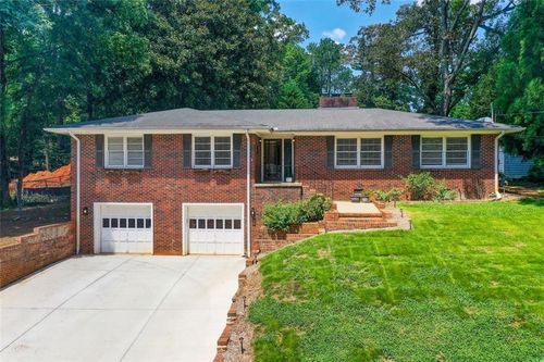 636 Pauley Pl, Sandy Springs, GA, 30328-5222 | Card Image