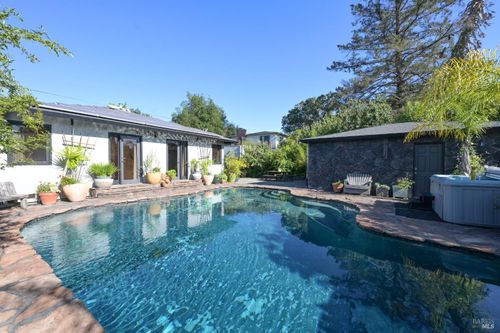 2111 Humboldt Street, Santa Rosa, CA, 95404 | Card Image