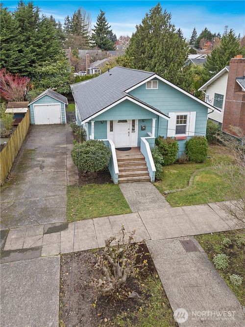 7323 20th Ave Nw, Seattle, WA, 98117-5620 | Card Image