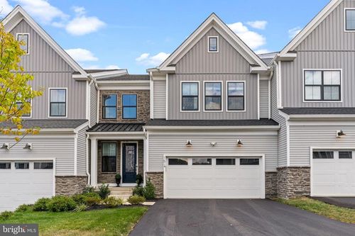 15 Mill Creek Dr, DOYLESTOWN, PA, 18901-2665 | Card Image