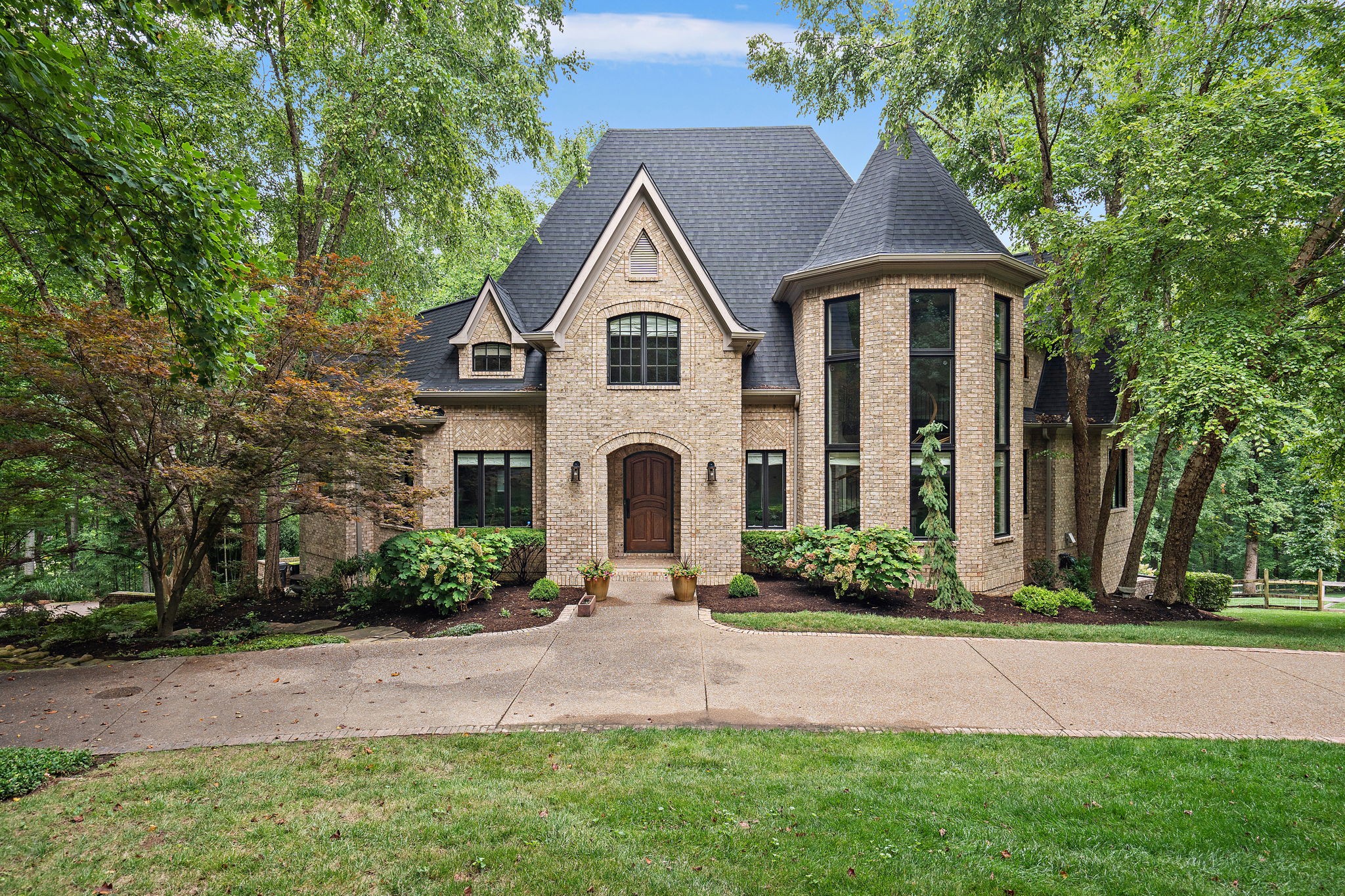 Heath Rd, Nashville, TN 37221