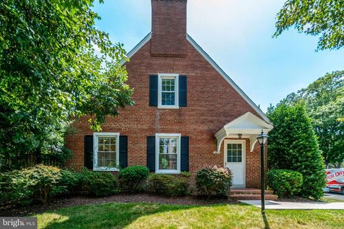4606 36th St S, ARLINGTON, VA, 22206-1712 | Card Image