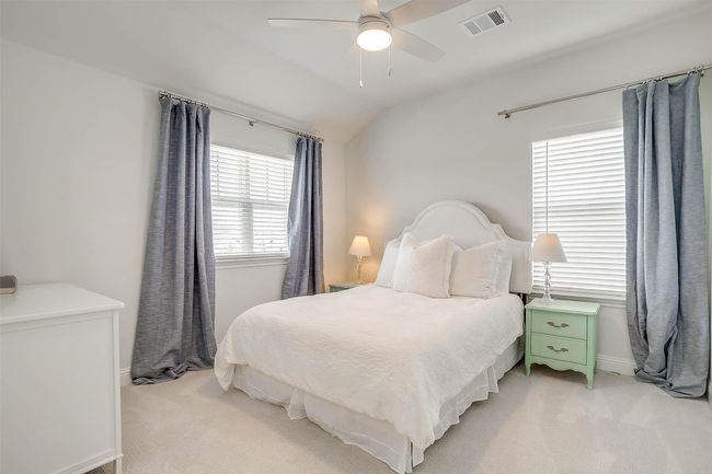 2nd bedroom upstairs | Image 30