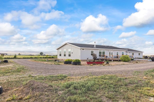 1036 E Airport Rd, House other with 3 bedrooms, 3 bathrooms and 1604 parking in Panguitch UT | Image 51
