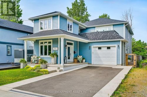 962 Beach Boulevard, Hamilton (Hamilton Beach), ON, L8H6Z4 | Card Image