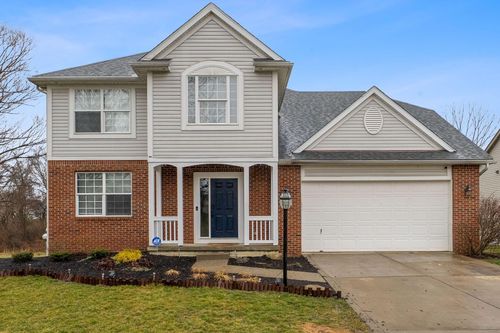 8272 Woodstream Dr, Canal Winchester, OH, 43110-8150 | Card Image