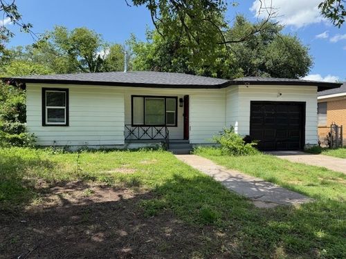 716 Faulkner Ln, Waco, TX, 76704-1840 | Card Image