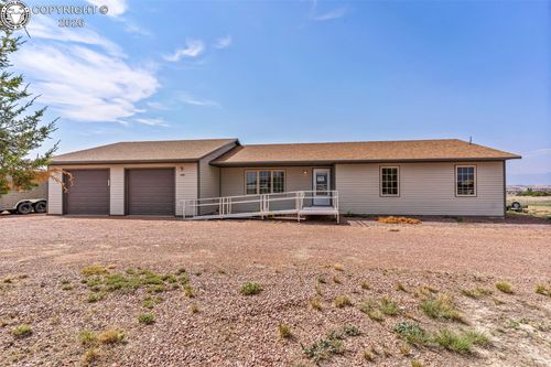 1407 Top Notch Trl, Penrose, CO, 81240-9292 | Card Image