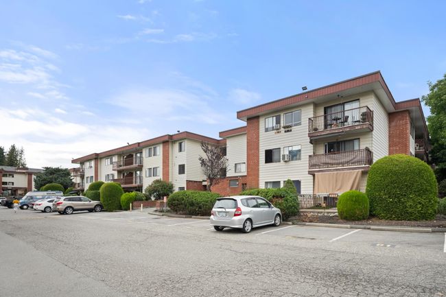 127 - 1909 Salton Road, Condo with 1 bedrooms, 1 bathrooms and 1 parking in Abbotsford BC | Image 2