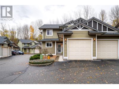 11 - 5101 19 St, Townhouse with 4 bedrooms, 3 bathrooms and 1 parking in Vernon BC | Image 2