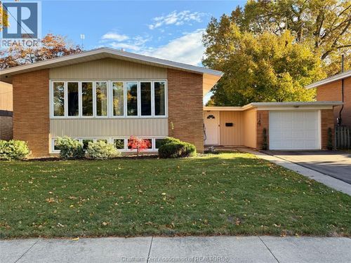 14 Macmillan Cres, Chatham, ON, N7M4C7 | Card Image