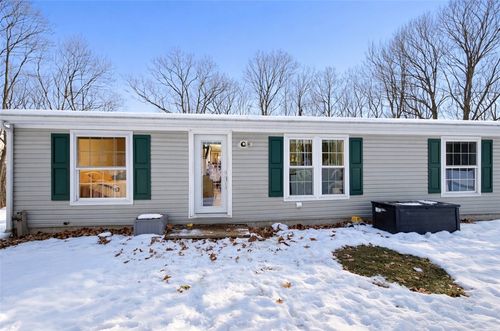 180 Hemlock Rd, Petrolia, PA, 16050-9622 | Card Image