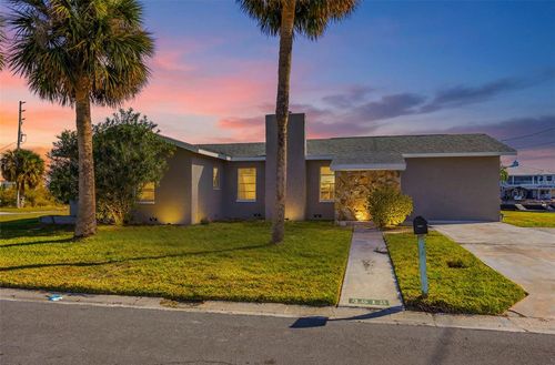 4512 Haiti Dr, HERNANDO BEACH, FL, 34607-2833 | Card Image