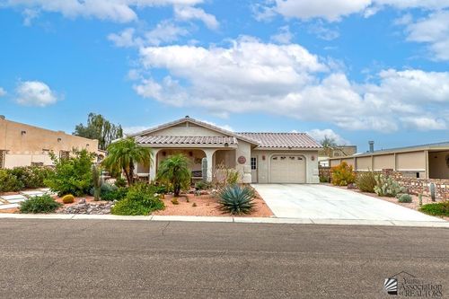 13764 S Chase Way, Yuma, AZ, 85367-8232 | Card Image