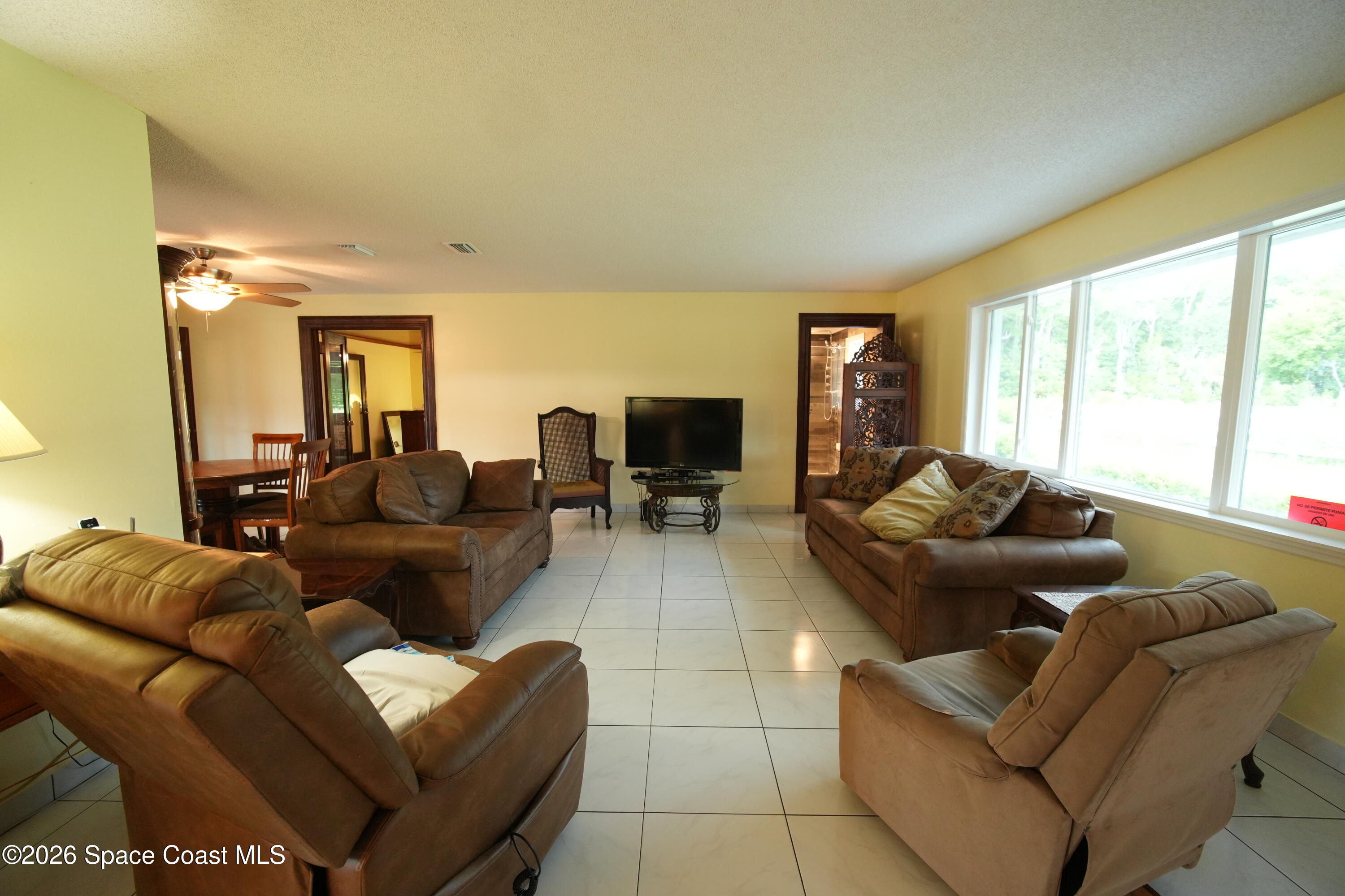 Residential in Mims 4