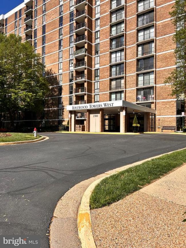 APT-601 - 2300 Pimmit Dr, Condo with 2 bedrooms, 2 bathrooms and null parking in FALLS CHURCH VA | Image 45