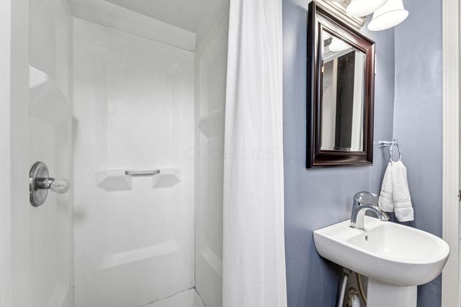 264 W High St, House other with 4 bedrooms, 2 bathrooms and null parking in Mount Gilead OH | Image 31