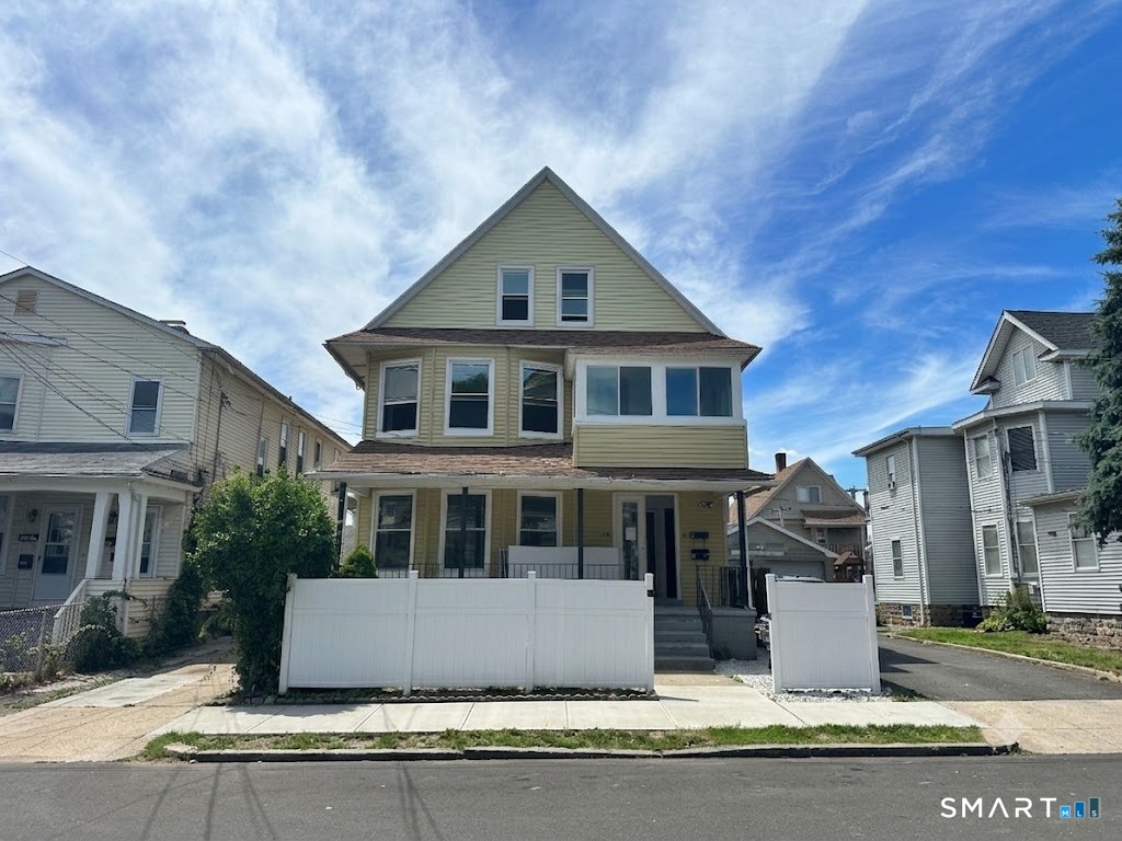 Residential Lease in Bridgeport 3