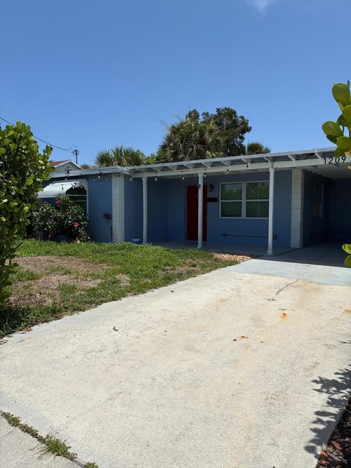 1209 W 34th St, Riviera Beach, FL, 33404-2905 | Card Image
