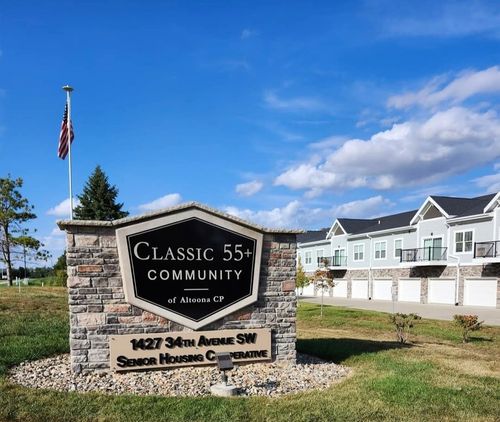 unit-206-1427 34th Ave Sw, Altoona, IA, 50009-5453 | Card Image