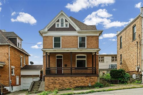 619 9th St, Beaver Falls, PA, 15010-4546 | Card Image
