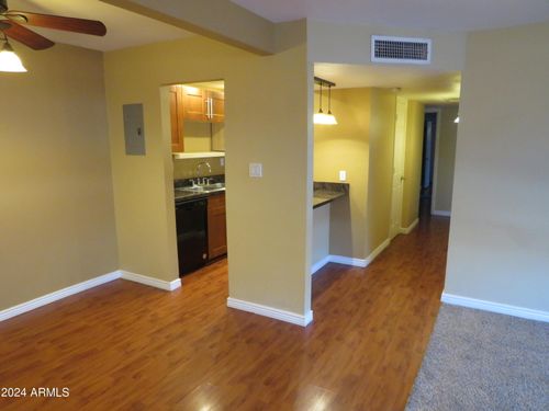 231-424 W Brown Rd, Mesa, AZ, 85201-3311 | Card Image