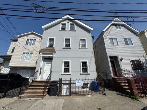 200 Bergen St, Newark, NJ, 07103-4083 | Card Image