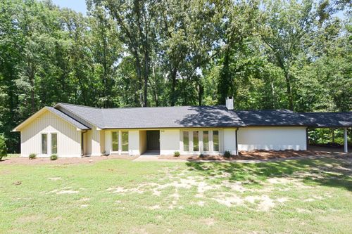 112 Red Shoe Run, Saltillo, MS, 38866-9564 | Card Image
