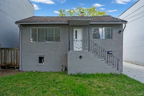 4021 Graveley St, Burnaby, BC, V5C3T5 | Card Image