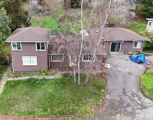 301 Paradise Dr, Fortuna, CA, 95540-9258 | Card Image