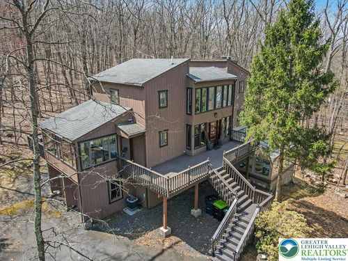 3206 Stonehenge Dr, East Stroudsburg, PA, 18301-7265 | Card Image