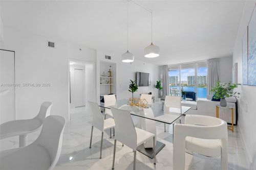 708-18100 N Bay Rd, Sunny Isles Beach, FL, 33160-2748 | Card Image