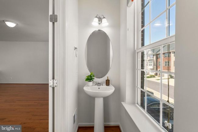 7769 Dagny Way, Townhouse with 4 bedrooms, 4 bathrooms and null parking in ELKRIDGE MD | Image 18