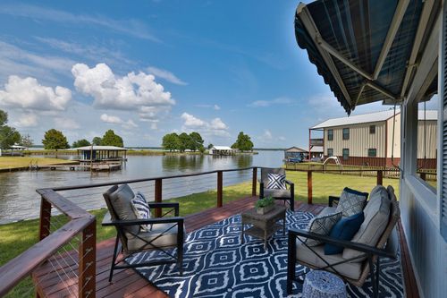 20559 Red Bud Ct, Thornton, TX, 76687-2501 | Card Image