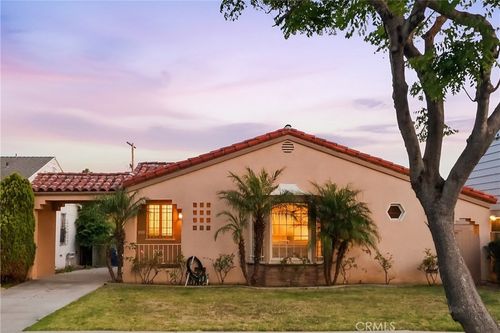 3214 W 83rd St, Inglewood, CA, 90305-1320 | Card Image