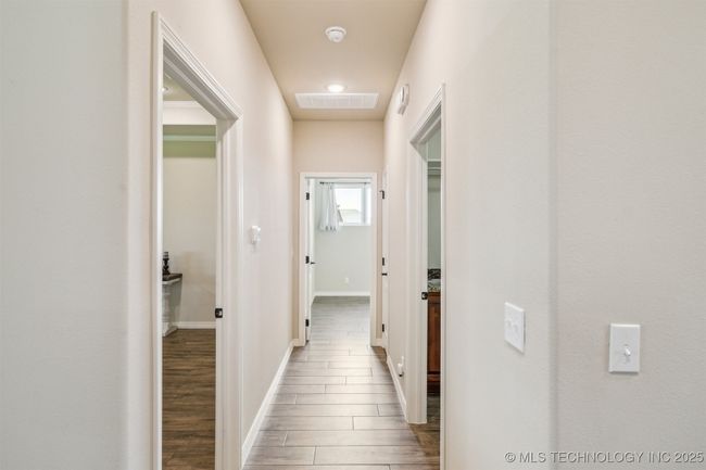 10442 E Lou Ridge Rd, House other with 4 bedrooms, 2 bathrooms and null parking in Talala OK | Image 25