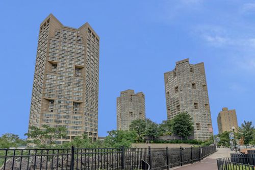 apt-11b-7004 Kennedy Blvd, Guttenberg, NJ, 07093-5011 | Card Image