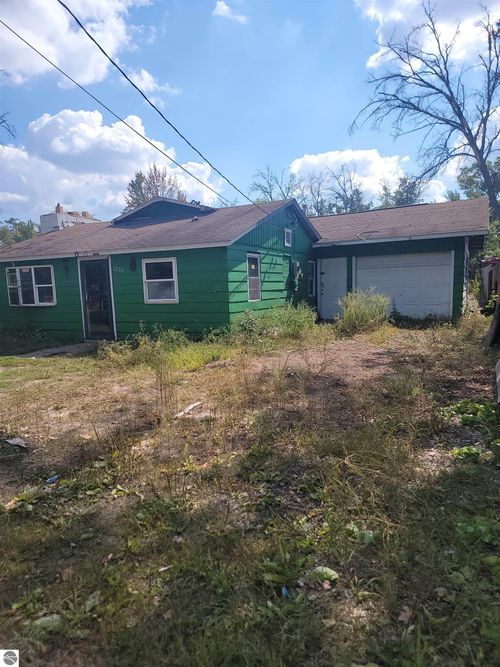 2230 Lakeview Ave, Prescott, MI, 48756-8604 | Card Image