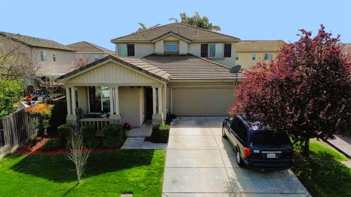 2238 Tahoe Timber Way, Riverbank, CA, 95367-9588 | Card Image