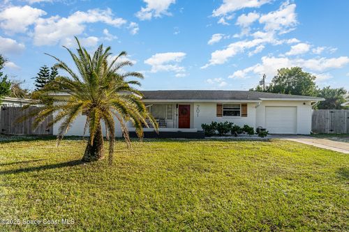 201 Sharon Dr, Melbourne, FL, 32935-6793 | Card Image